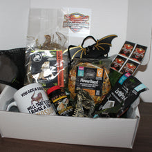 Load image into Gallery viewer, BeardieBox